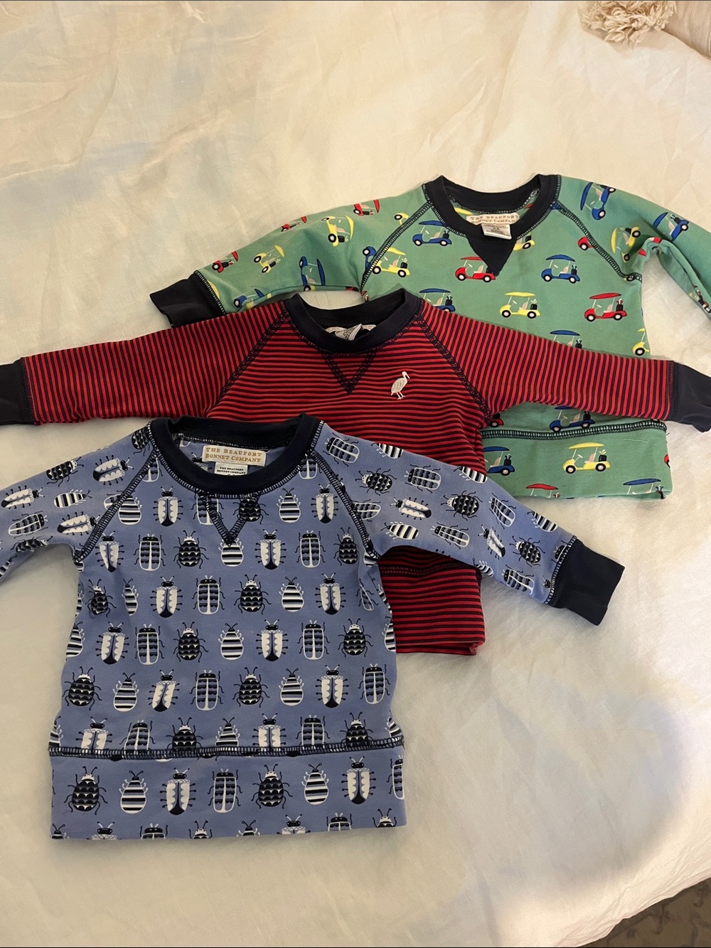 New without tags set of Cassidy Crewnecks